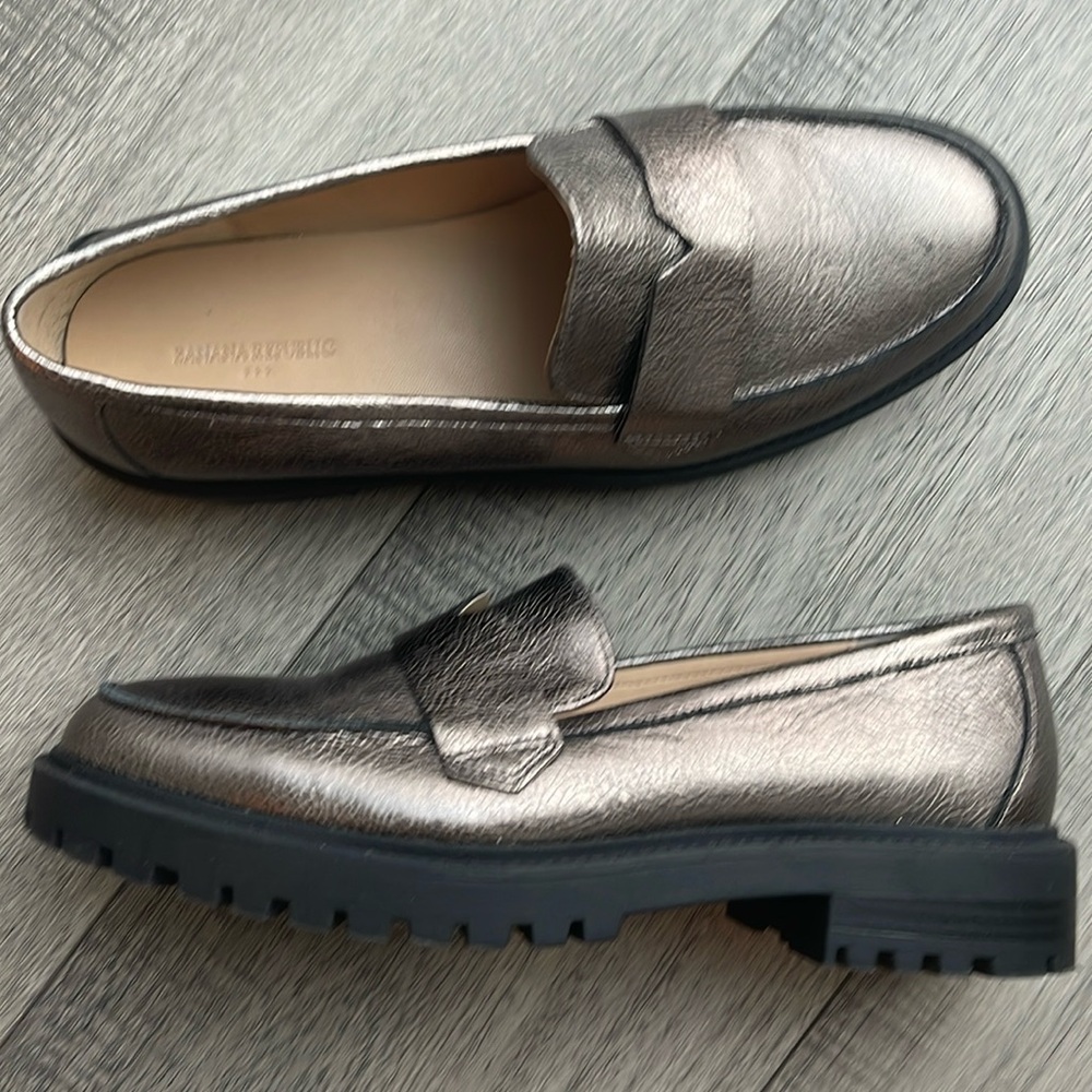Banana Republic shoes